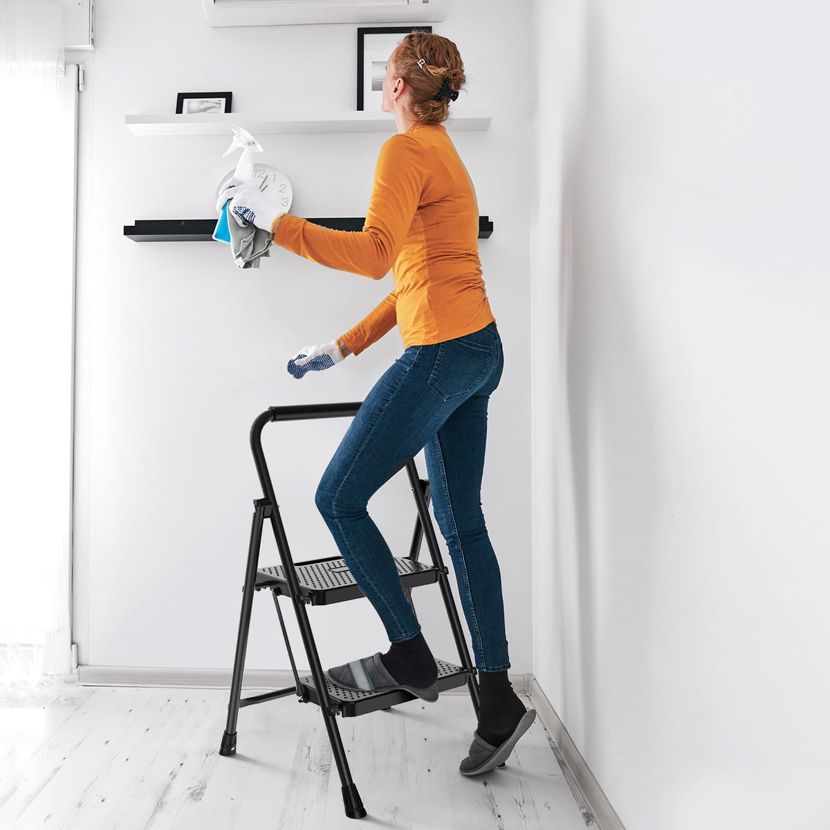 Two Step Ladder with Safety Lock R2831