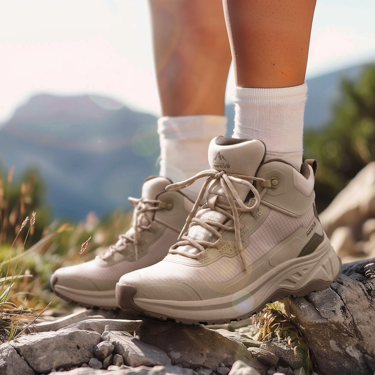 Lightweight Ankle Hiking Boots E83932