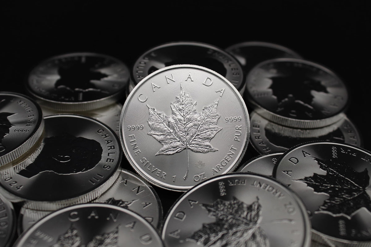 1 oz Silver Canadian Maple Leaf E988