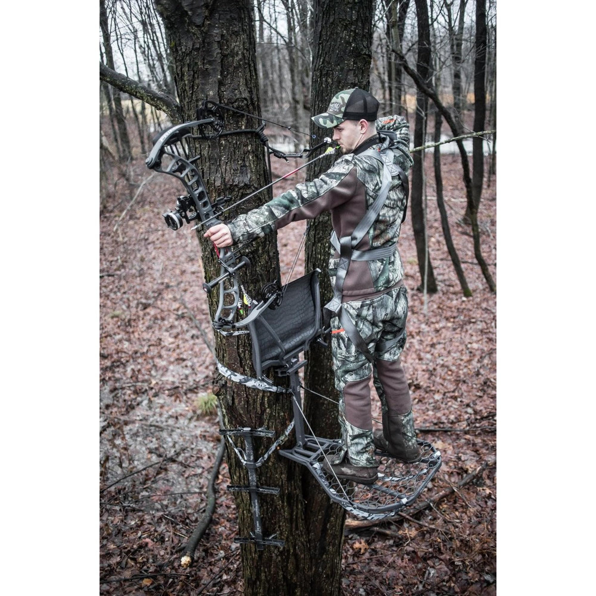 Hunting Tree Stand with MeshComfort Seat H2088