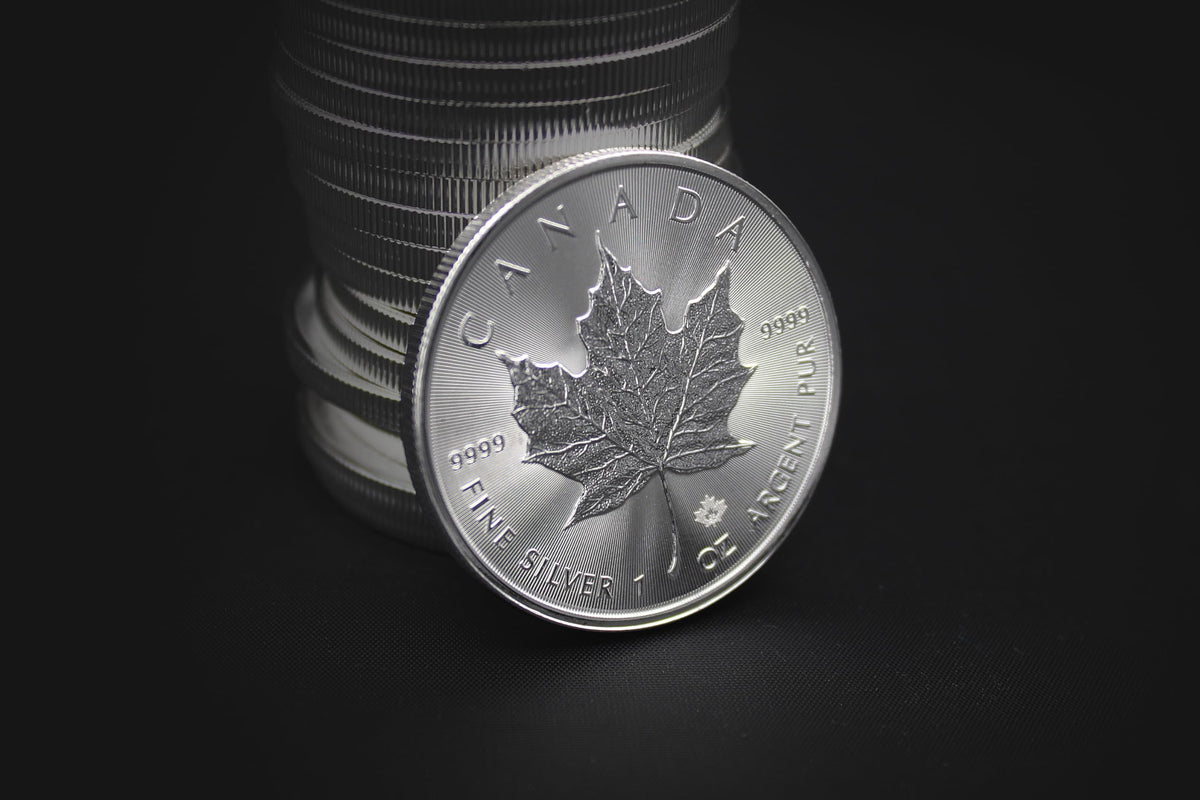 1 oz Silver Canadian Maple Leaf E988
